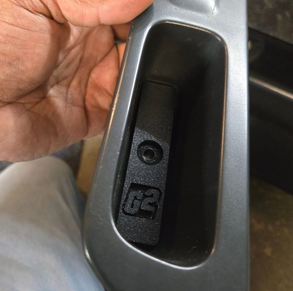 G2 Carbon 1995-1998 Nissan 240SX / Silvia S14 Broken Window Trim Fix - Image 4